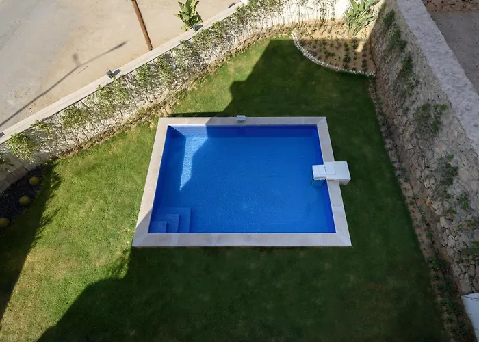 Golden 4Br Villas By Travelholic